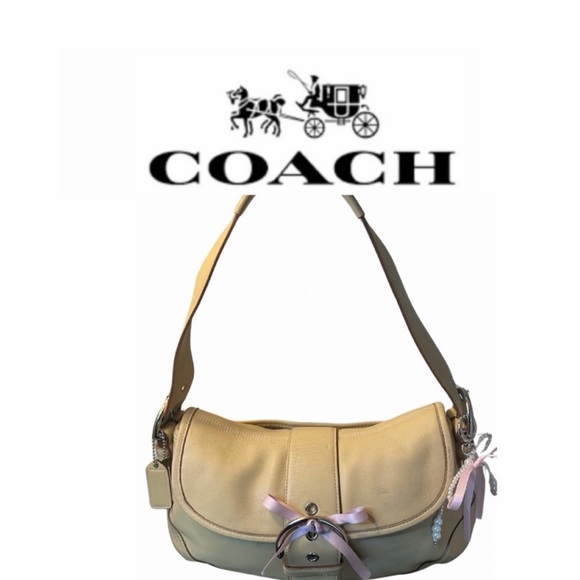 Coach Handbags - 🔥 Vintage Coach Soho Flap Bag 9248 –Y2K 2003 Buckle Shoulder Bag | Beige Leather